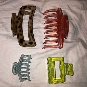 NEW 4-Pack of Assorted Claw Clips